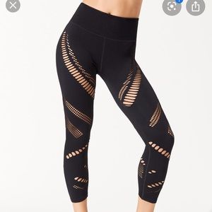 ALO Yoga radiance Capri